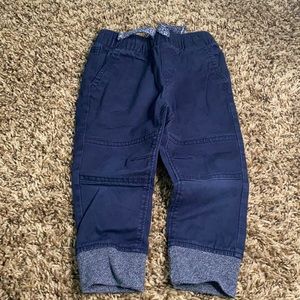Pre loved Cat & Jack
Size 18 M Casual Pants